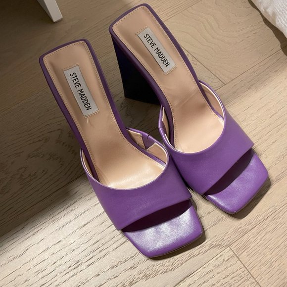 Purple sandals with triangle heels - STEVE MADDEN - Picture 6 of 6